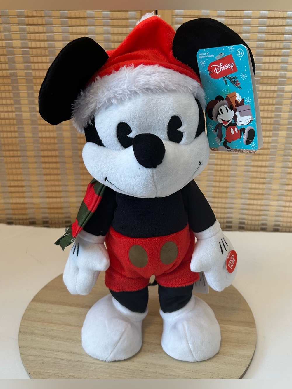 Disney Mickey Animated Musical Dancing Christmas Plush Greeter NWT